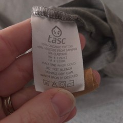 Tasc Shirt Mens Medium Gray Bamboo Cotton Blend Short Sleeve Activewear Tee