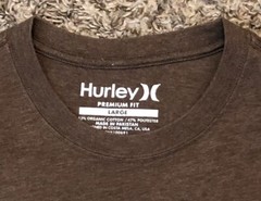 Hurley Official Tri Color Spell Out Graphic Men’s Brown T-Shirt Size L