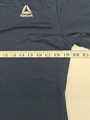 Reebok T-Shirt Mens Small Blue Spell Out Tee..#37266