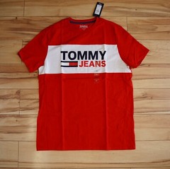 Tommy Hilfiger Men’s Short Sleeve Crew-Neck Stripe Tee T-Shirt