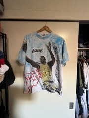 Vintage 90s Magic Johnson T’s Los Angeles Lakers All Over Print T-Shirt