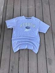 Vintage Reebok 1895 Heritage Logo T-Shirt Sportswear Grey Mens Small Y2K Retro