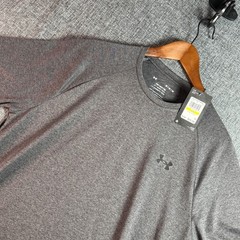 Mens Under Armour Tech 2.0 SS Tee Size M Gray-New With Tags