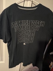 Nike Tee Short Sleeve Black T Shirt Size L Machine Wash Tumble Dry Practice USED