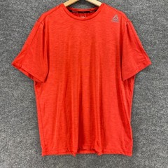 Reebok T-Shirt Men M Red Crew Neck Short Sleeve Pullover Regular Fit