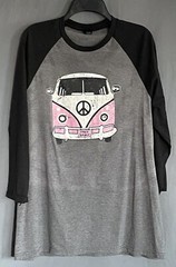 District Made Men’s XL T-Shirt 3/4 Sleeve Gray/Black Pink Peace Bus Free Spirit