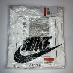 Nike Men’s T-Shirt Large White Black Logo Short Sleeve Crew Neck Casual Tee NWT