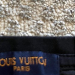 Louis Vuitton luxury euro LV logo patches lg lagenlook elevated basic