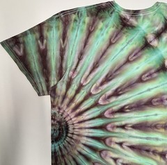 Handmade Ice Tie Dye Adult T-Shirt Unisex Size XL Green Fan Fold Gildan Tee NEW