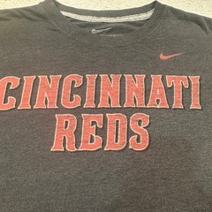 Nike Cincinnati Reds T-Shirt Mens XL Charcoal Heather Graphic MLB Fan Gear Tee