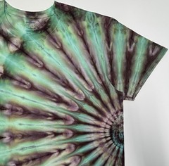 Handmade Ice Tie Dye Adult T-Shirt Unisex Size XL Green Fan Fold Gildan Tee NEW