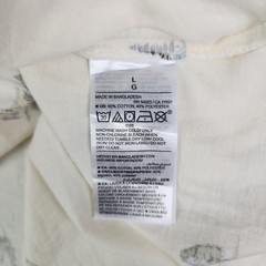Old Navy T-Shirt Mens Large Cream Mountain Tree Print Soft-Washed Short Sleeve