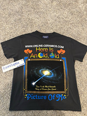 Online Ceramics Here Is An Old, Old Picture of Me tee size L – Brand New