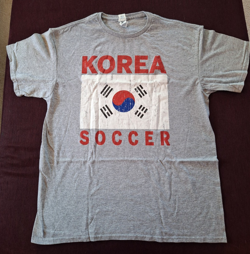 South Korea Pride Flag & Soccer Vintage Style Souvenir Gift T-Shirt