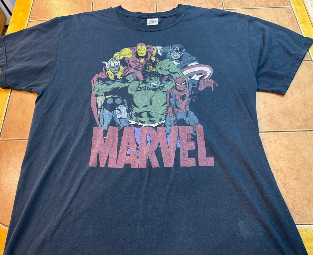 Marvel Avengers Shirt Mens Sz XL Black Fruit Of The Loom Vintage Y2K Graphic