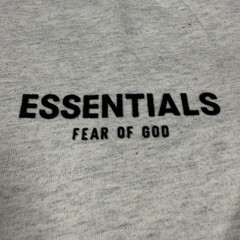 Fear of God Essentials T-Shirt SS22 Light Oatmeal – 100% Authentic (XS-XL)