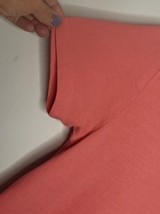 J.Crew Men’s Classic Slim Washed V-Neck T-Shirt Coral Size Small Soft Casual Tee