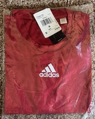 Men’s adidas Creator Short Sleeve T-Shirt – Red Size Small EK0092 New In Bag