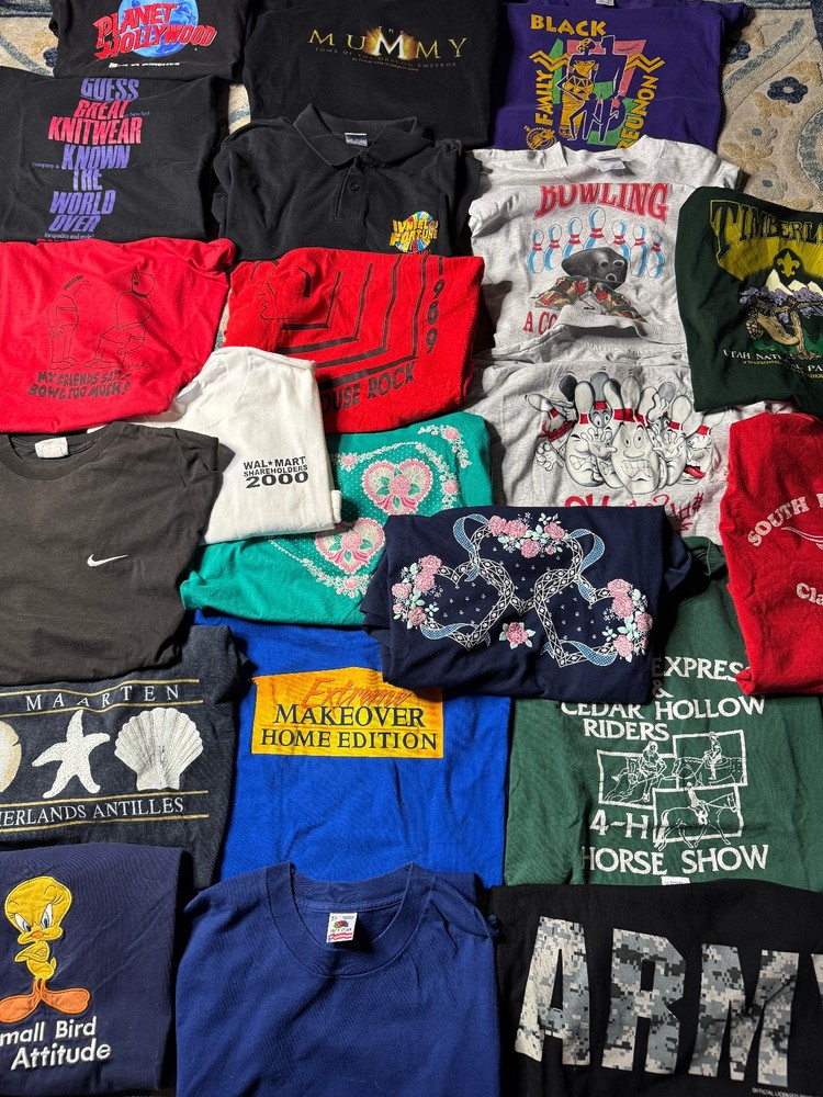 Lot of 20 Vintage Graphic T Shirts Mixed Size Y2K Streetwear Bulk Bundle