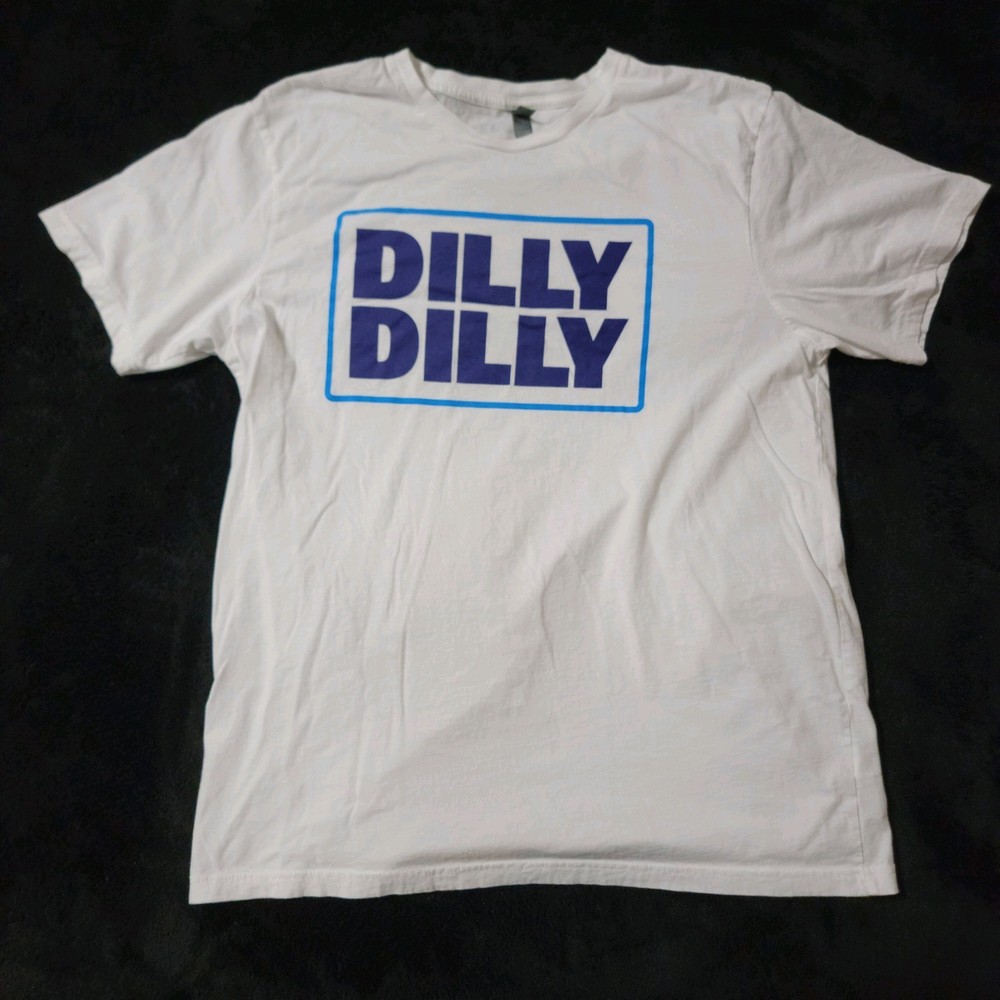 District Made White Dilly Dilly Budlight T Shirt Size XL