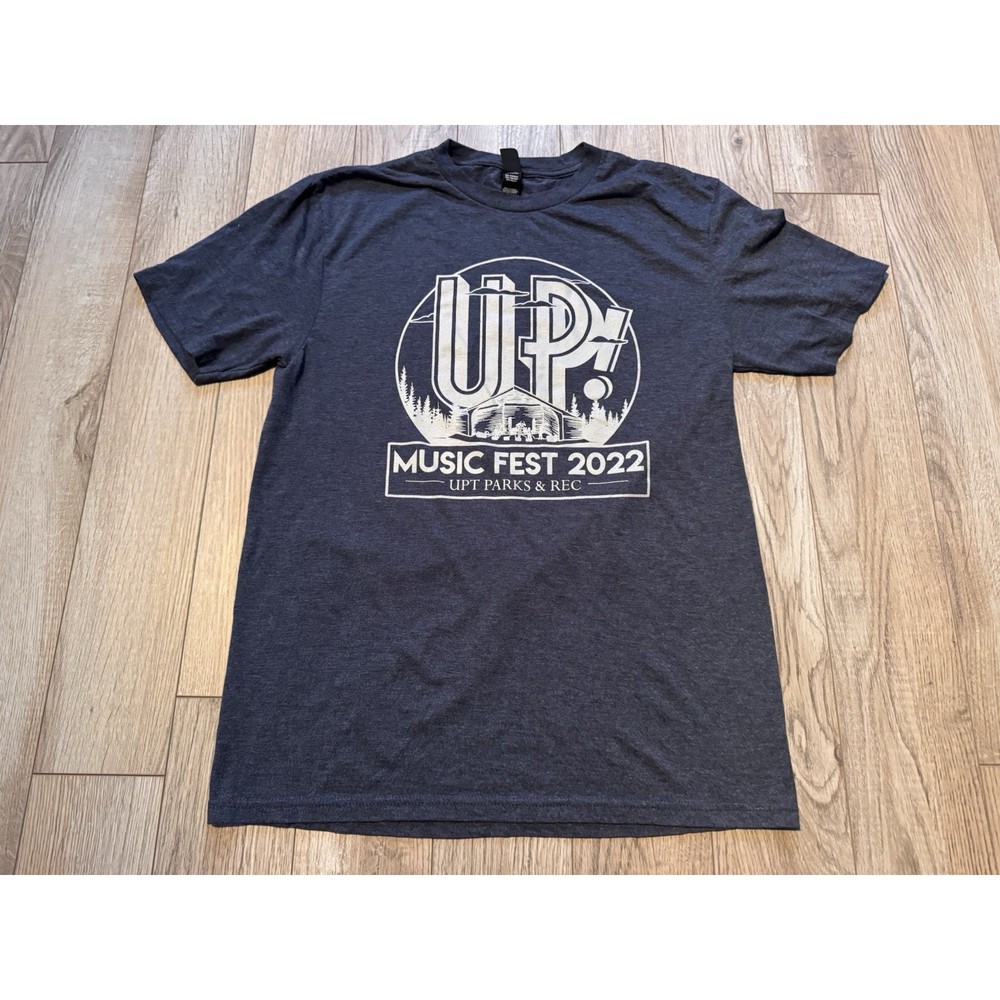 District Perfect Tri UP Music Fest 2022 T-Shirt Mens Medium Grey Concert Tee
