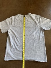 Levi’s 501 Men’s Embroidered T Shirt Gray Size Medium Short Sleeve Cotton Tee M