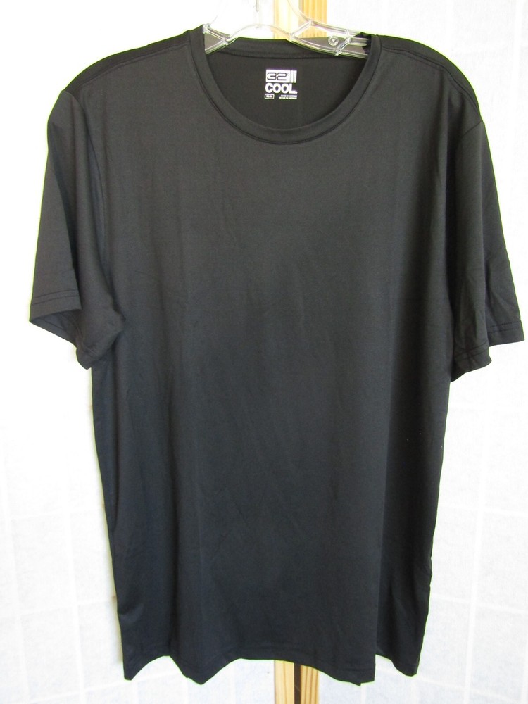 NWT 32 Degrees Cool Black Short Sleeve Polyester Blend T-Shirt Men’s Size M