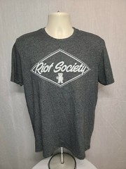 Riot Society Adult Medium Gray TShirt