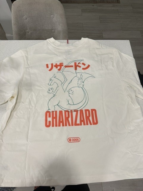 Extra- Large Pokemon x Target Adult Charizard Graphic T-shirt Short Sleeve