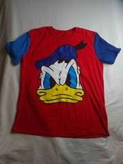 Disney Mickey & Co. Donald Duck T-Shirt Mens Medium Red Crew Neck Short Sleeve