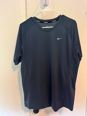 Nike Running Dri Fit Men’s Tee Shirt Blue Size L Large