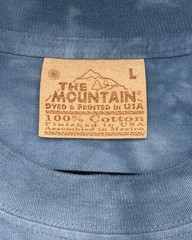 Vintage 1999 The Mountain Horse Snow T Shirt Large Blue Tie Dye Wild Wings USA