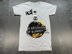 Hot 5 Seconds Of Summer Band Planet Astronaut Gray S to 5XL Shirt CM450