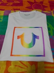 NEW True Religion White Rainbow/Pride Color Horseshoe Logo Tshirt SZ Large