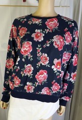 Vintage 80’s Long Sleeve T-Shirt Black w/Red Roses by Divided Sz L