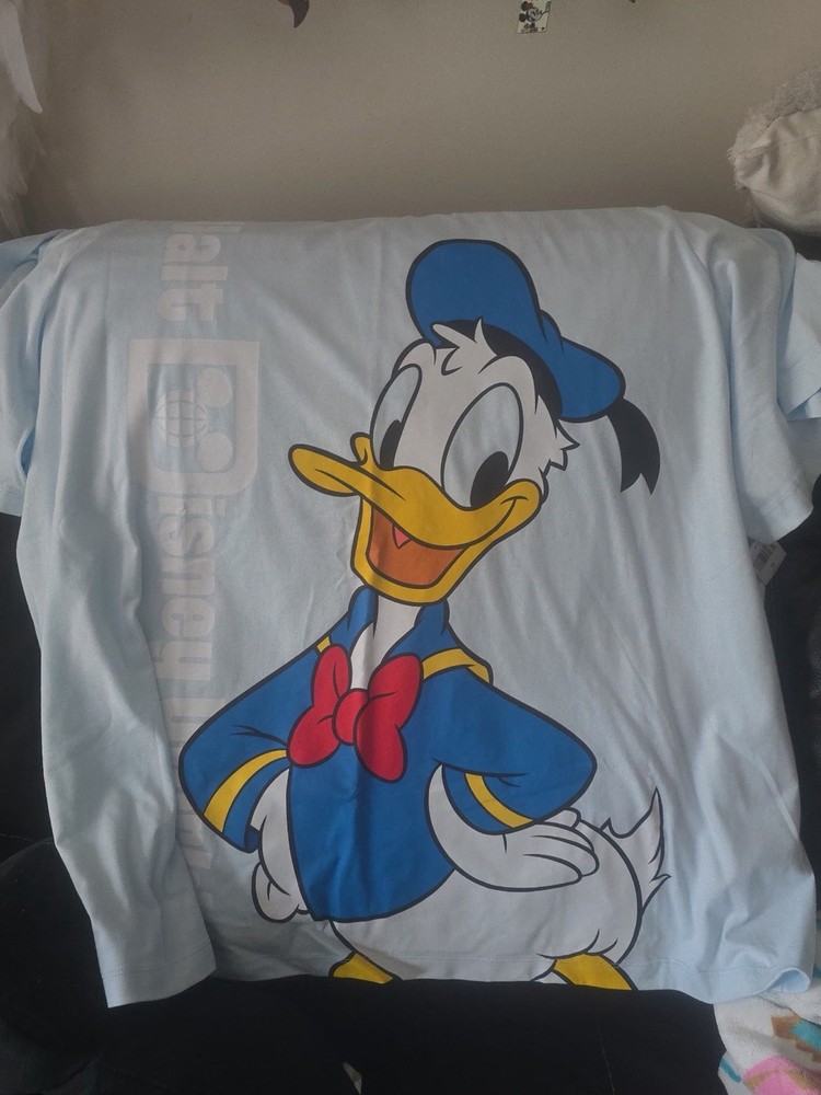 WDW Donald Duck Tshirt Men’s 2XL Light Blue Short Sleeve Graphic Tee NWT Disney