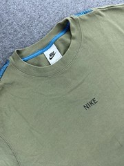 Nike Sportswear T Shirt Size Medium Olive Green Mesh Back Pleated VTG Inspired