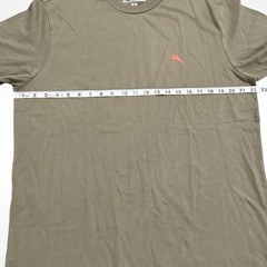 Tommy Bahama T-Shirt Olive Green “Twist the Night Before Christmas” Mens Medium