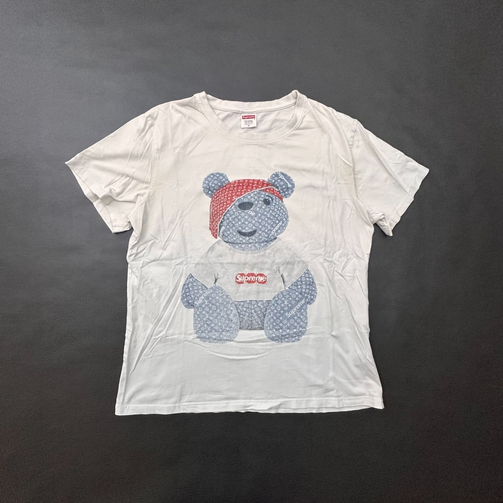 Supreme T Shirt Mens XL (Fits Large) White LV Bear Streetwear Made in USA Grunge