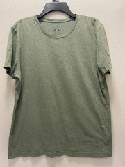 Banana Republic Tech Cotton Moisture Wicking Green Crew Neck T-Shirt Mens M