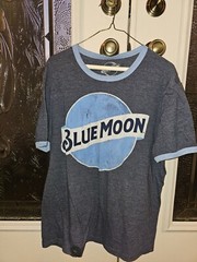Blue Moon Beer 2016 Ringed T Shirt Size XL-Cotton, Poly, Rayon Blend