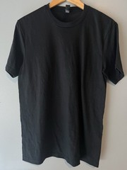 District Men’s Black Classic T-Shirt Size Small Perfect Tri Fit