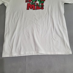 VTG “Bite Me” Fishing Angry Fish Funny Graphic T-Shirt Size M 100% Cotton