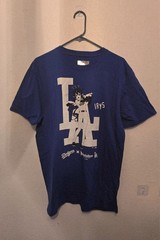 LA Dodgers x Hololive Night Large T-Shirt – BIJOU, INA’NIS, IRyS