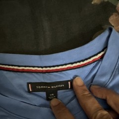 Tommy Hilfiger Men’s Blue Striped Logo Crew Neck T-Shirt Short Sleeve L/G
