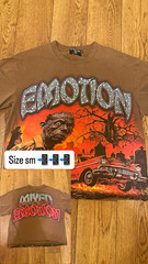Men’s Brown Emotion Graphic Print Crew Neck Short Sleeve T-Shirt Size S