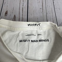 Misfit Mad Minds Graphic T Shirt From Sri Lanka to Parramatta Mens Large White