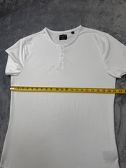 Cuts Clothing Elongated Henley T-Shirt Men’s XXl White