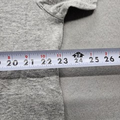 Delta Apparel Inc Men’s XL Hakuna Matata Gray T-Shirt