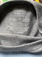 Looney Tunes Tee Tazz Bugs Coyote Dk Grey Size M